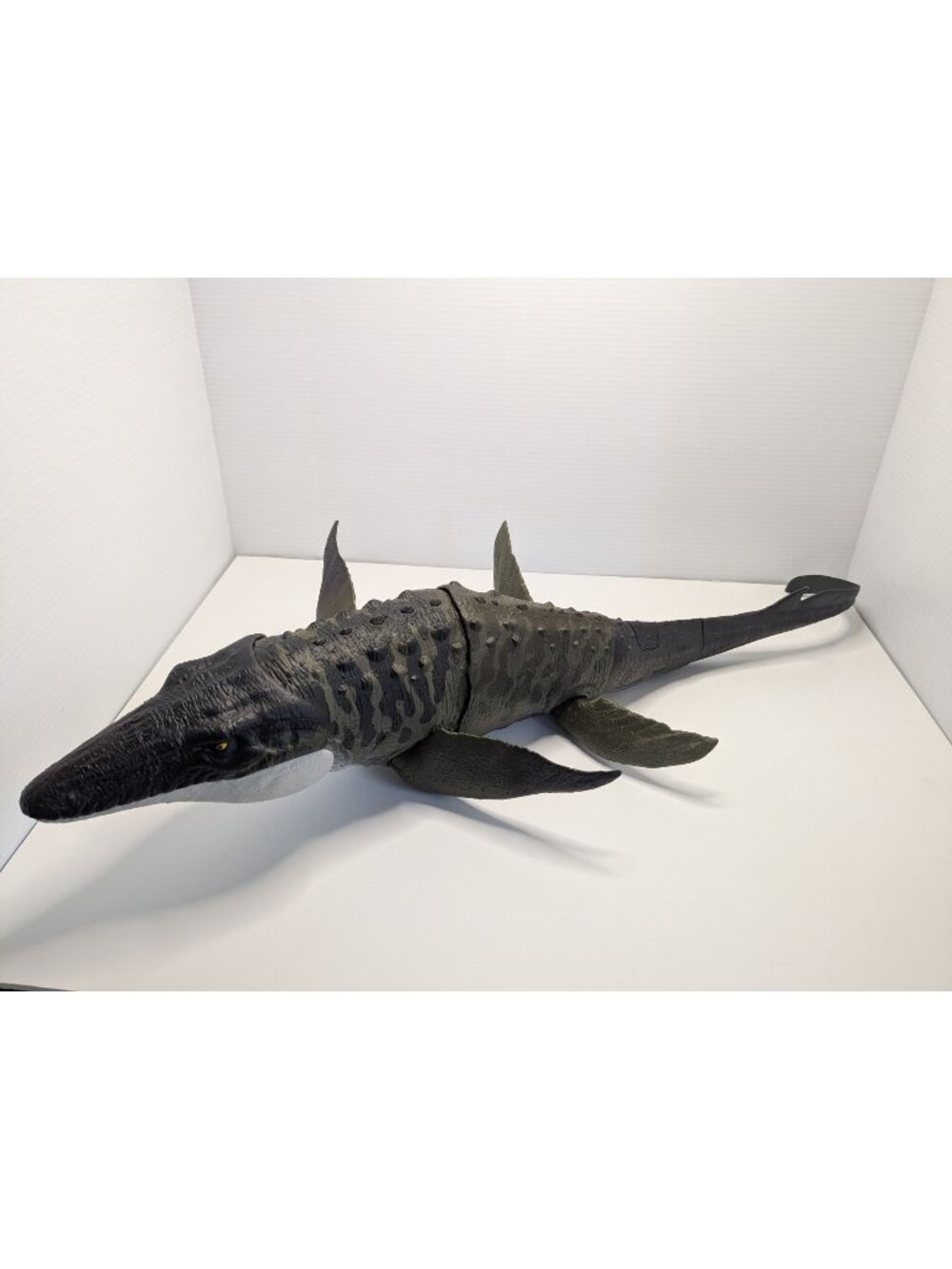 Jurassic World Mosasaurus 28” Sea Dinosaur Toy W/ Open Close Mouth Large 26” Lon